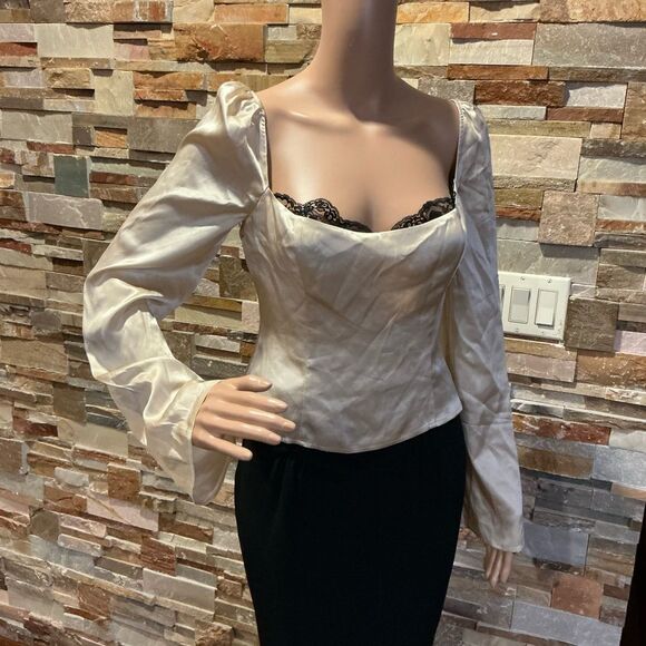 Reformation Silk Blouse - Picture 2 of 12